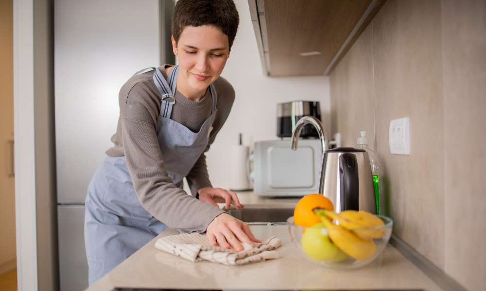 How to disinfect kitchen countertops